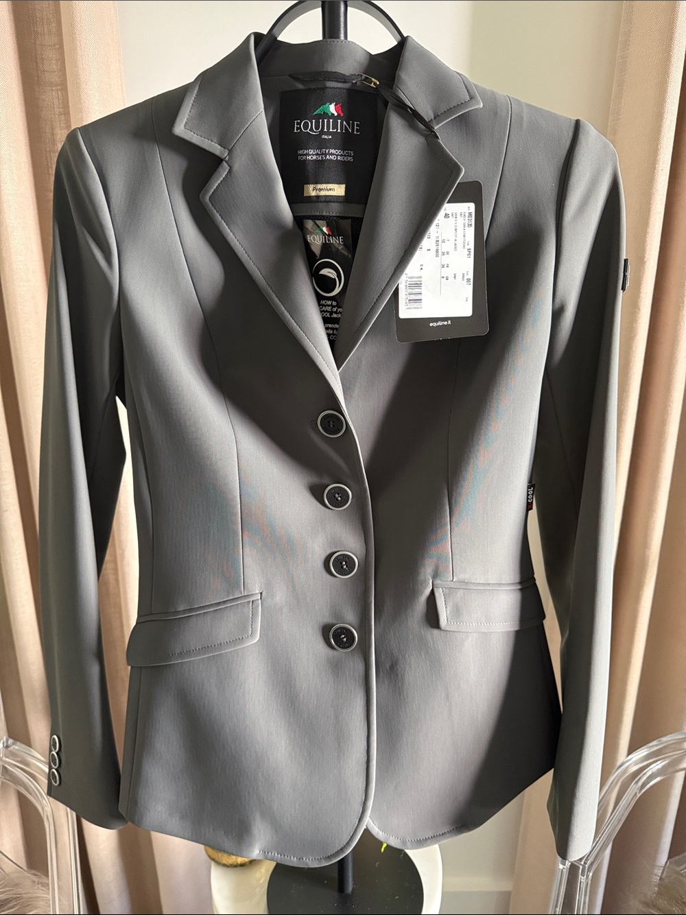 EQUILINE Italia Women’s Gray Show Blazer - Tailored Sport Coat PRICE FIRM